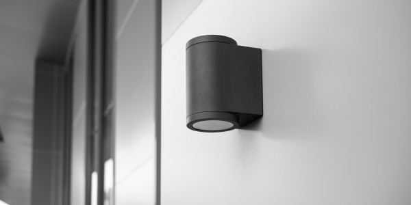 Comprar / Vender Pisos y Plantas Bajas · con Iluminación Decorativa