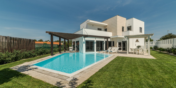 Inversores, Intermediarios, Agentes y Brokers Inmobiliarios · Villas